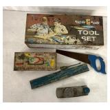 Vintage metal tool set / other