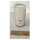 Dual purpose, pampered chef, dry or liquid