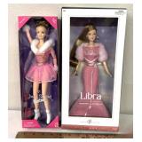 2 barbies