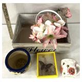 Flower/butterfly decor