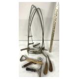 Fur  stretcher other tooling