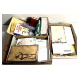 Christmas themed paper-note pads