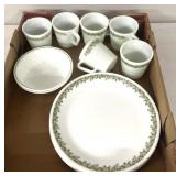 6 Pyrexx coffee cups/2 corral bowls/6 large plates