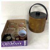 Ash trays/ foreign coins/ cooler