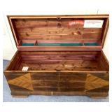 Vintage Lane trunk missing leg