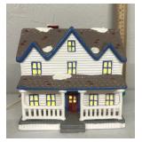 Department 56- Farm house