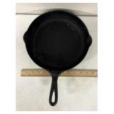 Cast-iron skillet #8-704
