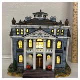 Lemax - shady hollow