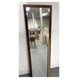 16" x 57ï¿½ mirror