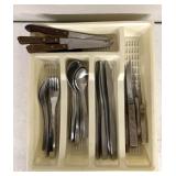 Matching set of silverware/other steak knives
