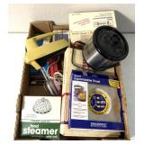Kitchen items/food steamer/hand mixer/slow