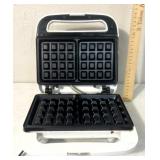 Betty Crocker Belgian waffle baker