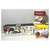 Kitchen supplies Mandoliene slicer/Applet