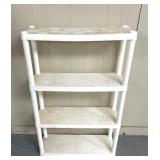 4 dear plastic shelf