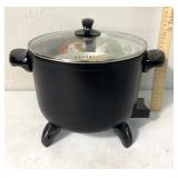 Presto kitchen kettle / steamer