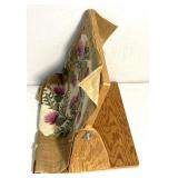 Crochet wooden base holder
