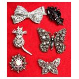 Brooches/pins
