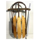 Vintage snow sled/missing small section of back