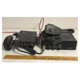 CBs-cobra 18 WXST 40-channel compact mobile CB