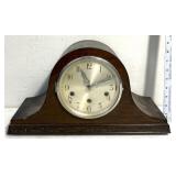 Mantel clock