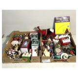 Two boxes with Christmas decor/white keeper pro