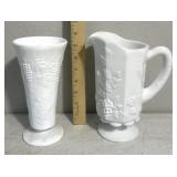 Milk glassware/pitcher/vase
