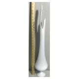 white pedestal swung vase