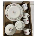 Pfaltzgraff14pc set christmas
