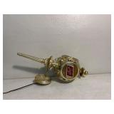 Schlitz wall hanging light