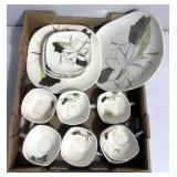Dishware set - 13 piece floral themed