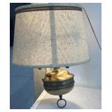 Retro hanging light fixture