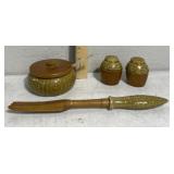 MCM woven pattern themed Kitchenware set