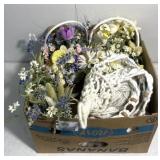 Artificial flowers/plants