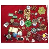 Pins/brooches/other jewelry