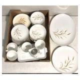 */Wheat dishware set