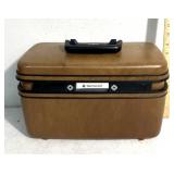 vintage Samsonite hardshell train case or