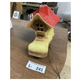Ceramic Boot Light