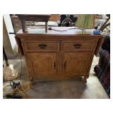Cabinet  Buffet  approx 46 x 17 x 36