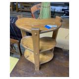 Small Wood Heart Shaped Shelf