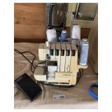 Singer Ultralock 14U85 Sewing Machine