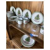 Stoneware Christmas Dishes
