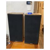 Pair Klipsch Speakers