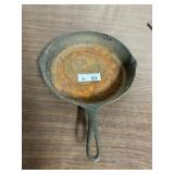3 Notch Lodge Cast Iron Skillet