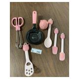 Piggy Kitchen Utensils