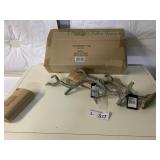 NIP Metal Antler Hangers