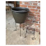 FLower Pot & (2) Metal Stands