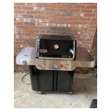Weber Gas Grill (like new) w/Cover
