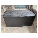 Suncast Plastic Deck Box