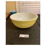 Vintage Pyrex 404 Mixing Bowl Yellow