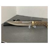 NOS Ozark Mountain Knife & Sheath SA20 (stock pic)